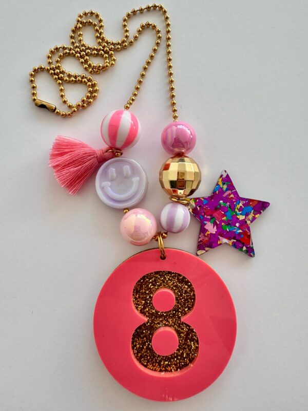 Verjaardagsketting roze/glitter 8 jaar