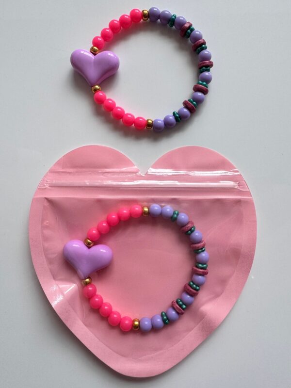Armbandje hart paars